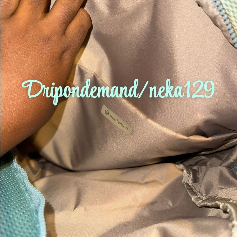 Lululemon Everywhere Backpack 22L Knit Mesh- Crater Blue